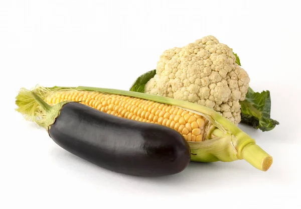 Bunte Auswahl Gemüse Kohl Brokkoli Mais Auf Kolben Und Auberginen — Stockfoto