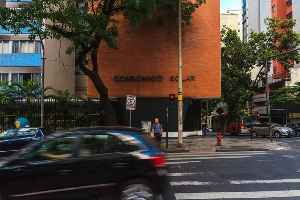 Belo Horizonte şehir merkezindeki apartmanda.