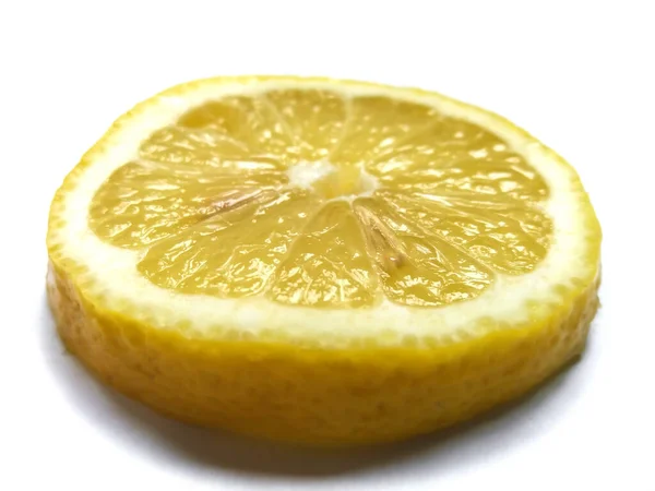 Кусочек Лимонных Цитрусовых Белом Фоне — стоковое фото