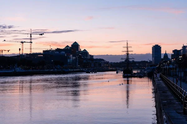 Dublin Skyline naplementekor — Stock Fotó