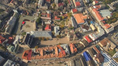 Imano-Frankivsk şehir, Ukrayna, Belediye Binası ile tarihi merkezi.