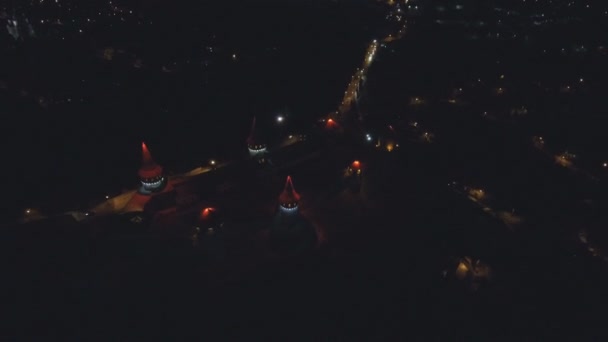 Flying over the old beautiful castle Kamenetz Podolsk. Top view of the castle. Autumn time. — Stock Video