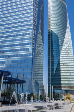 Madrid, İspanya, 13 Nisan 2019: İspanya'nın en yüksek gökdelenleri, Madrid