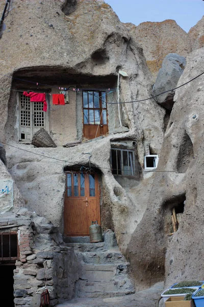 Antigas Moradias Penhascos Casas Construídas Nas Rochas Vulcânicas Irã Kandovan — Fotografia de Stock