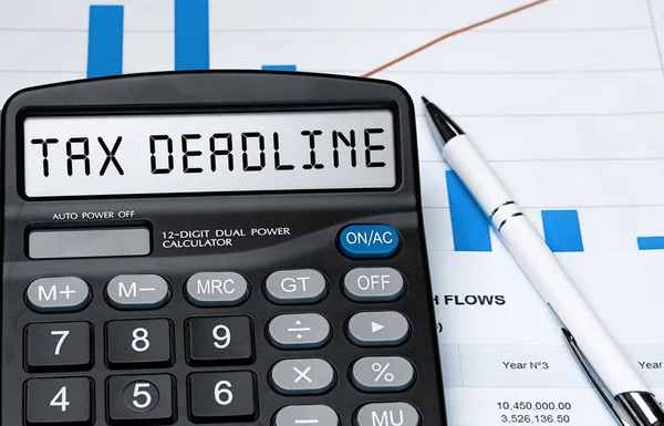 Word Tax Deadline Rekenmachine Bedrijfs Belastingconcept Voorraadfoto — Stockfoto