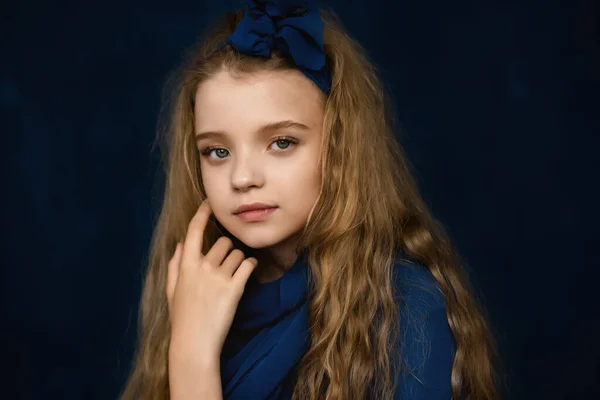 Art Portrait Beautiful Young Girl Anos Idade Com Cabelo Longo — Fotografia de Stock