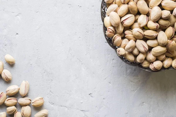 Lezzetli bir tabakta kopya alanı fıstık tuzlu.