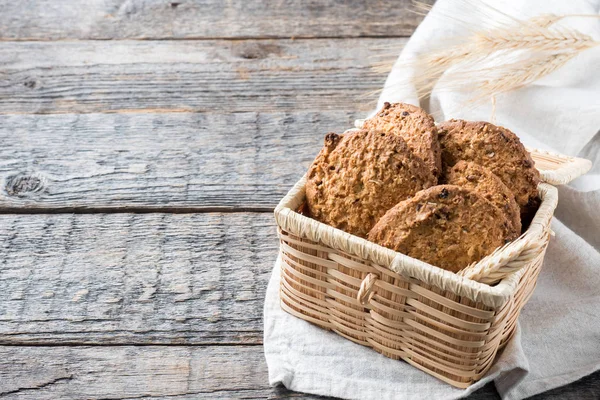 Oatmeal Cereal Cookies Wicker Straw Box Wooden Table — Stock Photo, Image