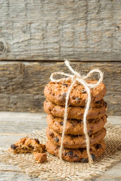 Homemade Cookies Chocolate Thread Tied Wooden Table — Stock Photo, Image