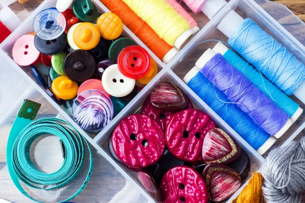 Outil Coudre Pour Broderie Fils Colorés Centimètre Boutons Avec Une — Photo