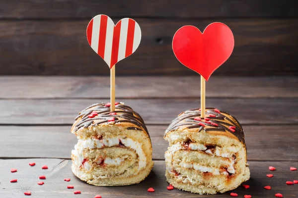 Ciasto Francuskie Kremem Pojęcie Walentynek Miejsce — Zdjęcie stockowe