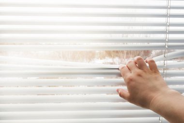 El pencere Panjur açılır. Kopya alanı.