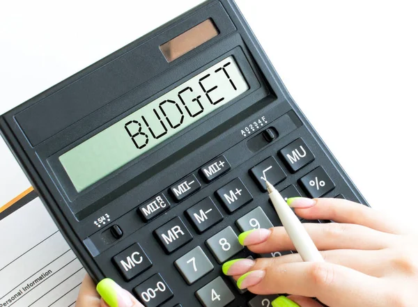 Una Calcolatrice Con Parola Budget Sul Display — Foto Stock