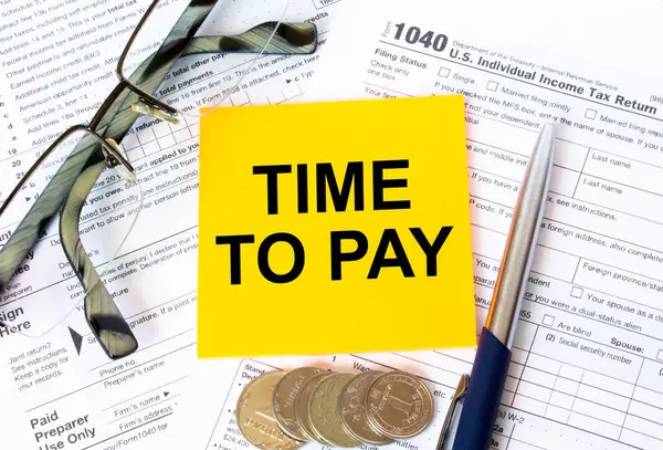Податкове Наповнення Текст Time Pay Note Paper Irs 1040 Form — стокове фото