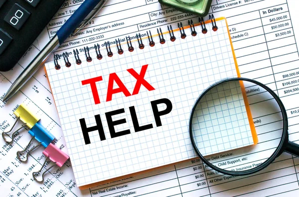 Text Tax Help Στο Σημειωματάριο Αριθμομηχανή Κλιπ Στυλό Στην Οικονομική — Φωτογραφία Αρχείου