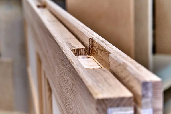 Proces Produkcji Drzwi Drewna Skrzydło Drzwiowe Produkcja Drewna Stolarki Produkcji — Zdjęcie stockowe