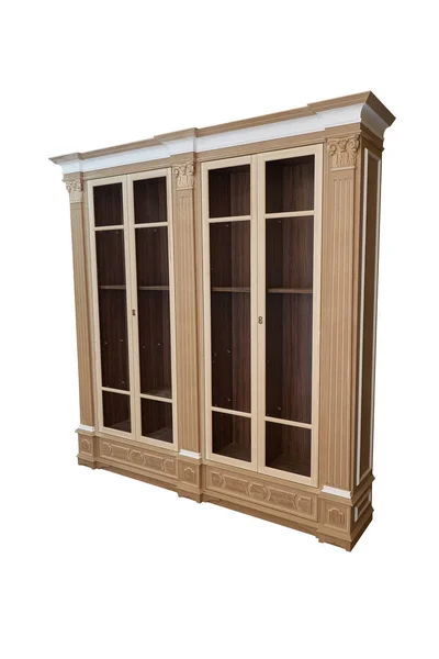 Carcasa del armario de Mdf con molduras y capital tallado en madera sobre un fondo blanco. Trabajos en curso — Foto de Stock
