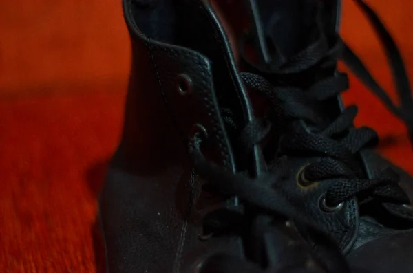 Eski Siyah Deri Ayakkabılar Vintage Fashion — Stok fotoğraf