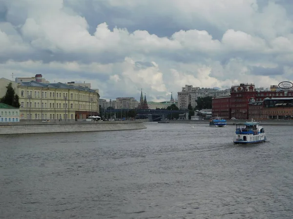 2020 Moscovo Verão Moscovo Rio Tempo Nublado — Fotografia de Stock