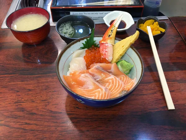 Tokyo, Japonya 'da suşi pilavı