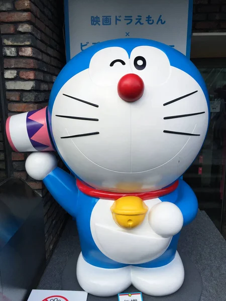Tokyo, Japonya 'da Doraemon figürü