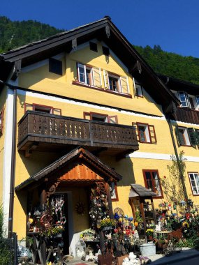 Yukarı Avusturya 'daki Hallstatt kasabasının manzarası