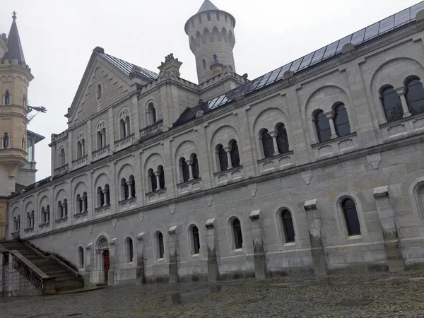 Castillo Neuschwanstein Día Nublado Baviera Alemania — Foto de Stock