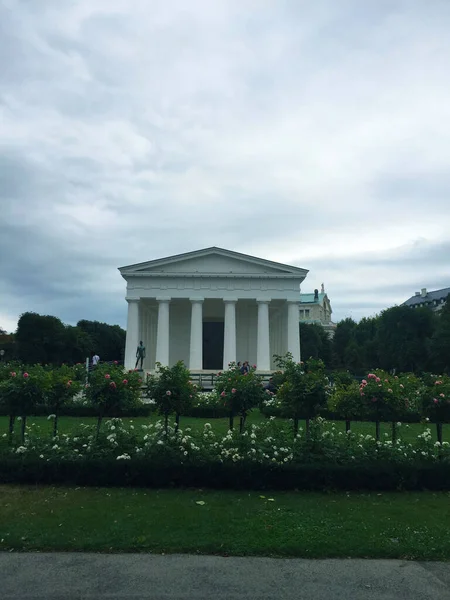 Giardino Volksgarten Vicino Palazzo Hofburg Vienna Austria — Foto Stock