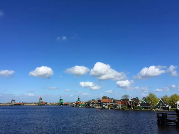 Hollanda Nın Kuzeyinde Zaanse Schans Hollanda Deniz Kıyısında Tarihi Yel — Stok fotoğraf
