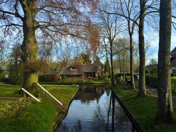 オランダのGiethoornの村の風景 — ストック写真