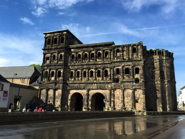 Porta Nigra Város Oldaláról Nézve Nagy Római Városkapu Trierben Németország — Stock Fotó