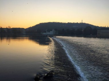 Prag Çek Cumhuriyeti 'nde Vltava Nehri