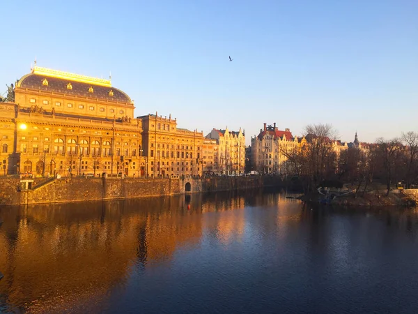 Prag Çek Cumhuriyeti 'nde Vltava Nehri