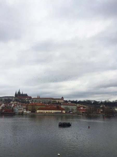 Stadsbilden Floden Vltava Och Karlsbron Från Gamla Stan Prag Tjeckien — Stockfoto