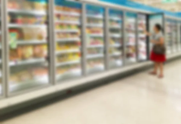 Refrigeradores Comerciales Gran Supermercado Fondo Borroso —  Fotos de Stock