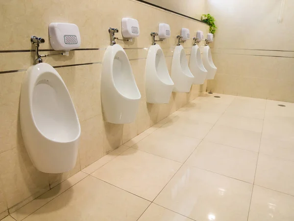 Closeup White Urinals Men Toilet Room — Stock Photo, Image