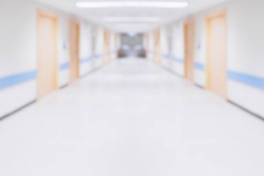 Hastane koridorunun soyut bulanıklığı, tıbbi geçmişi yok.