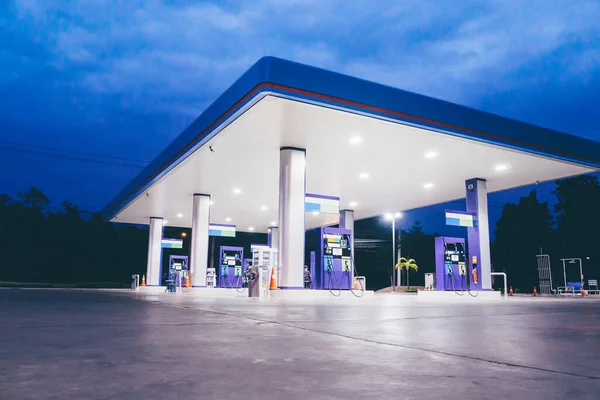 Gasolinera Por Noche — Foto de Stock