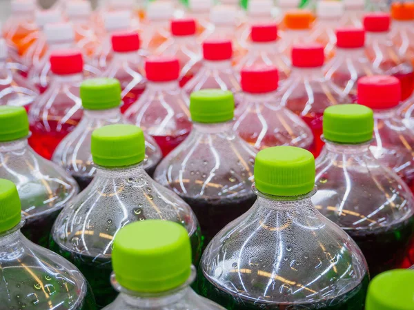 Содові Безалкогольні Напої Пляшках Супермаркеті — стокове фото