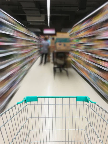 Veduta Carrello Della Spesa Corridoio Supermercato — Foto Stock