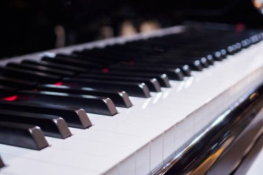 Piyano klavye arkaplan müzik enstrümanı