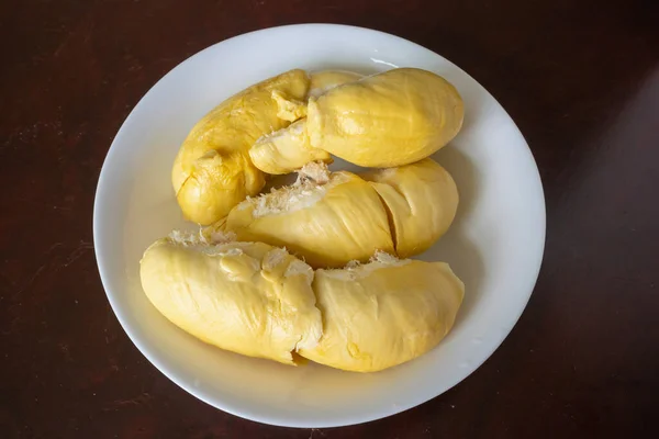Daging Kuning Durian Raja Buah Piring Siap Untuk Makan — Stok Foto