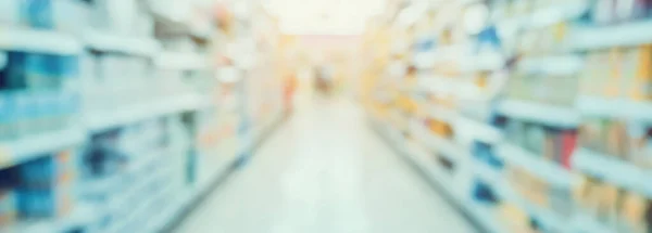 Vazio Supermercado Corredor Prateleiras Borrão Para Fundo — Fotografia de Stock