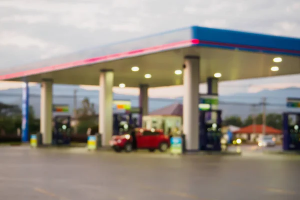 Tankstelle Verschwimmt Für Hintergrund — Stockfoto