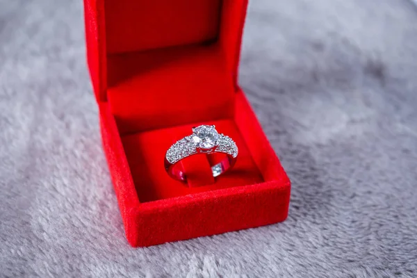 Engagement Wedding Diamond Ring Red Jewelry Gift Box Royalty Free Stock Images