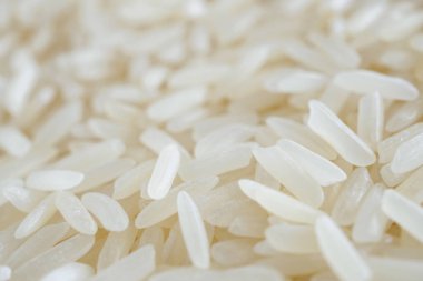 Tayland Jasmine pirinç tanecikleri arka planda.