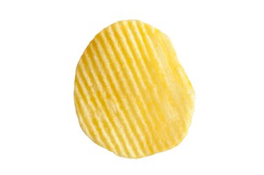 Patates cipsi beyaz arka planda yakın plan