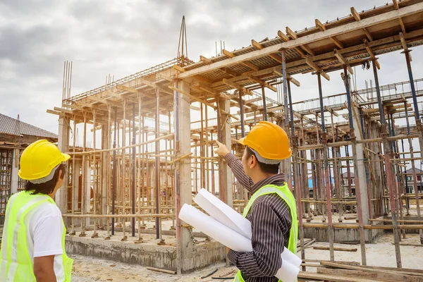 Homem Negócios Asiático Gerente Construção Engenheiro Trabalhador Capacete Proteção Segurar — Fotografia de Stock