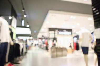 Alışveriş merkezinin arka planının soyut bulanık elbise butik görüntüsü