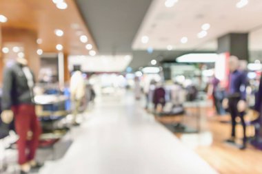 Alışveriş merkezinin arka planının soyut bulanık elbise butik görüntüsü